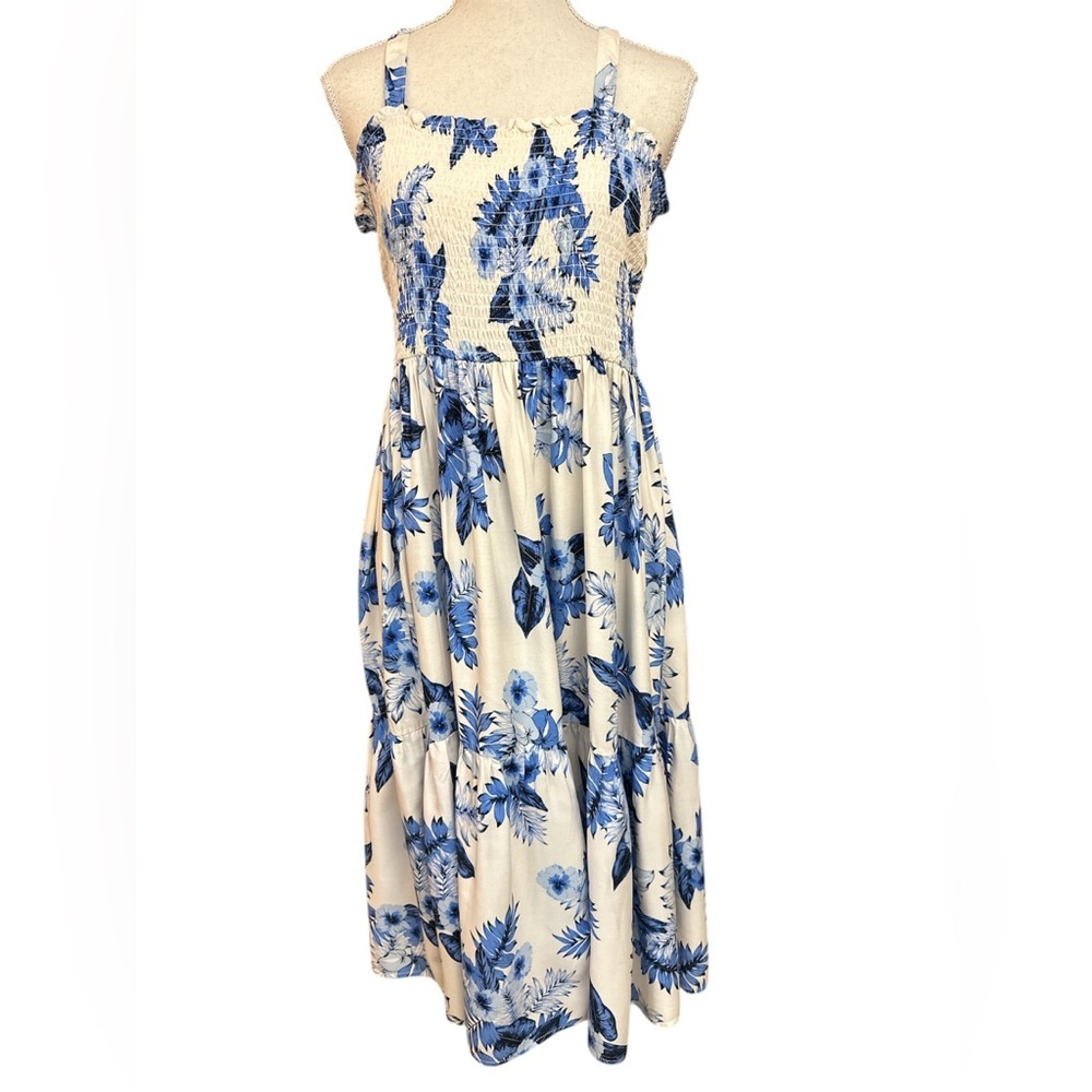 Place White Daisy Rayon Smocked White Daisy Floral Spring/Summer Dress L NWT